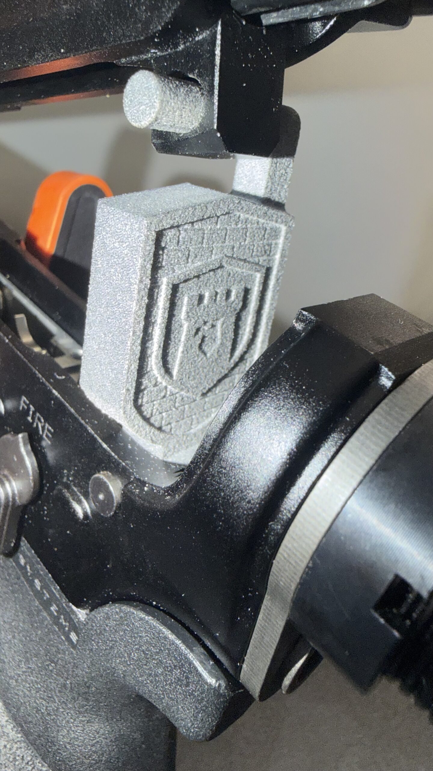 Upper Hold / Blokada serwisowa AR-15 - obrazek 3